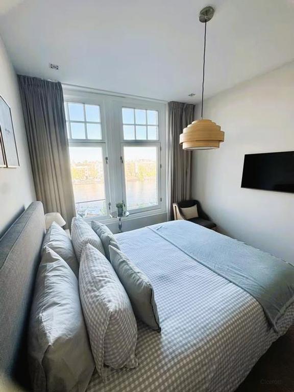 Living on the Amstel with Elevator and 3 Bedrooms - Image 17