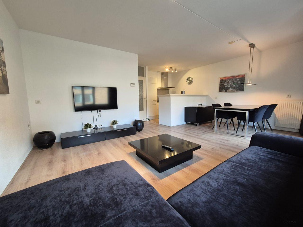 Apartment in the Heart of Eindhoven - Image 2
