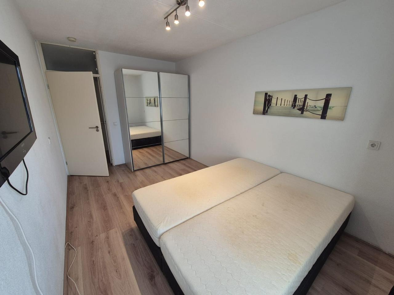 Apartment in the Heart of Eindhoven - Image 11
