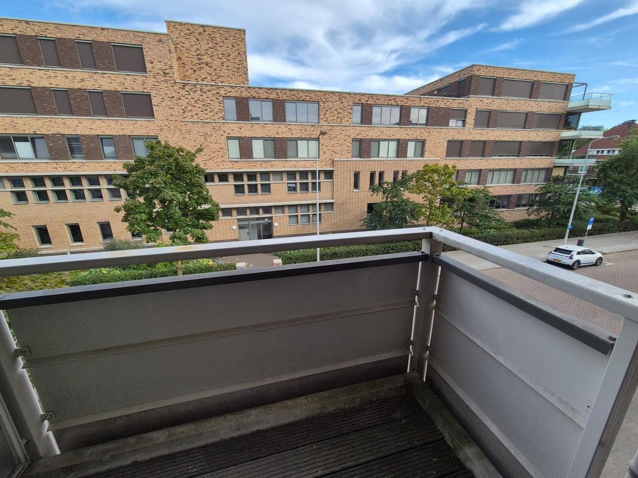 Apartment in the Heart of Eindhoven - Image 16
