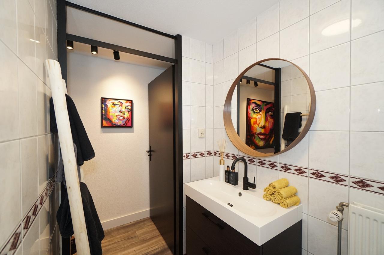 Gemeubileerd 3-kamerappartement met balkon - Afbeelding 14