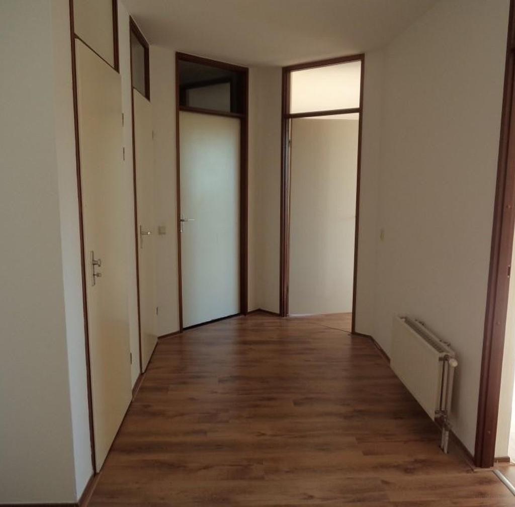 85 m² Apartment with Balcony in the Heart of Heerlen - Image 3