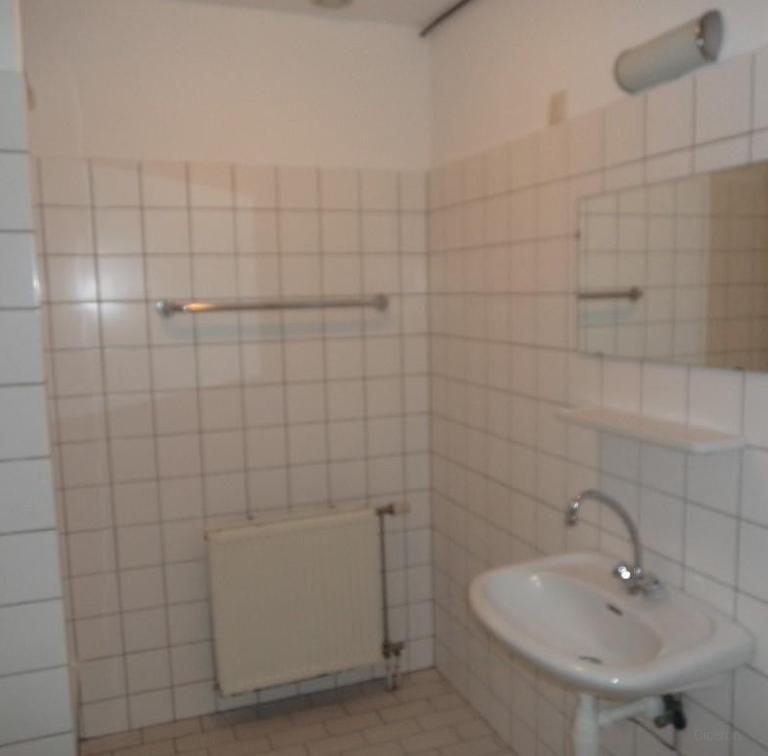 85 m² Apartment with Balcony in the Heart of Heerlen - Image 10