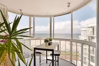 4-slaapkamer bovenwoning in Scheveningen