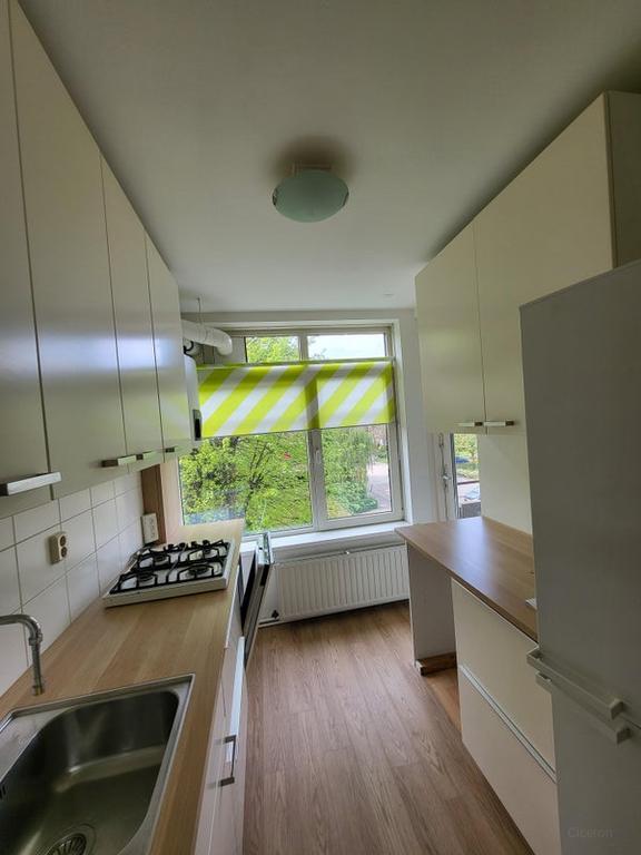 Bright 3-room apartment with 2 balconies - Image 10