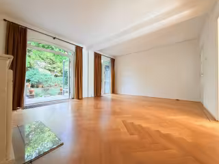 165 m² Townhouse with Garden and Balcony