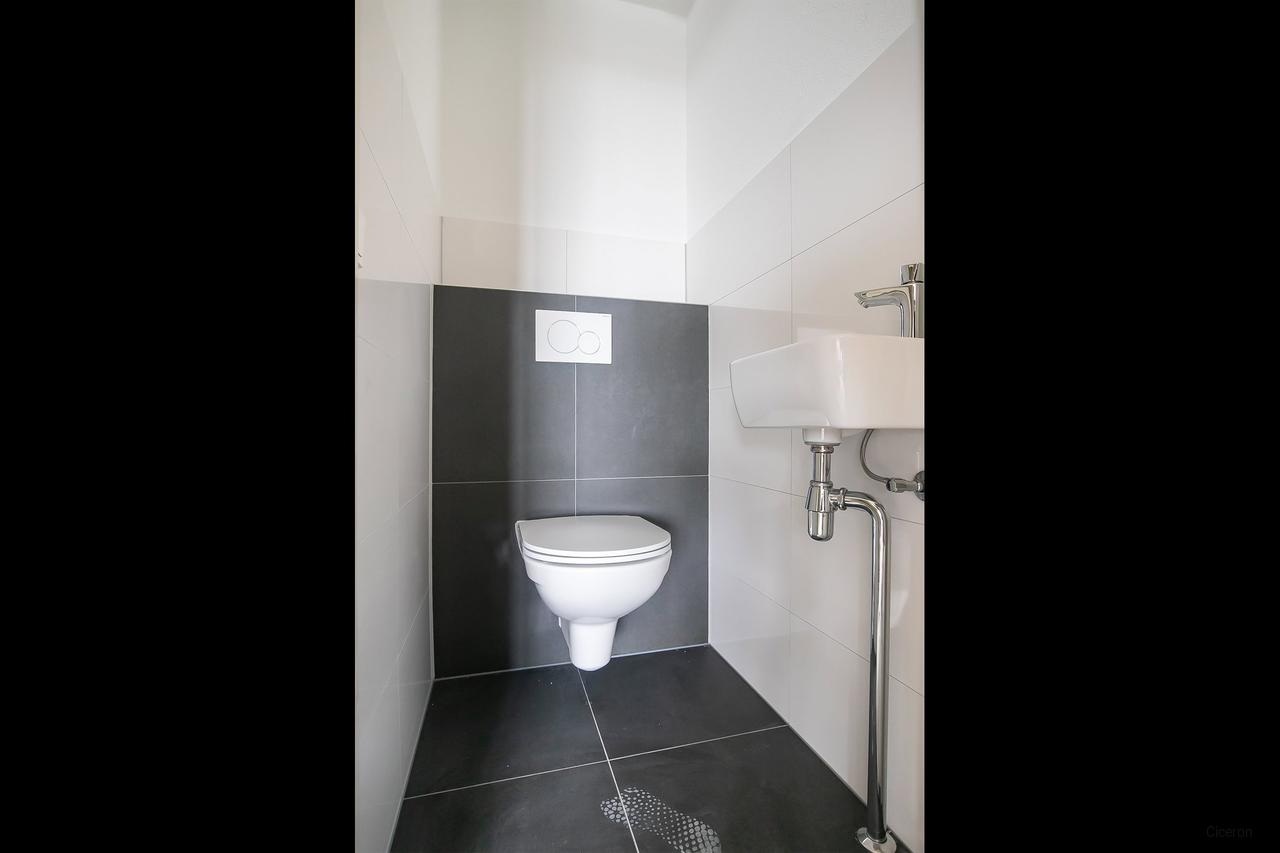 124 m² Apartment with 3 Bedrooms - Image 14
