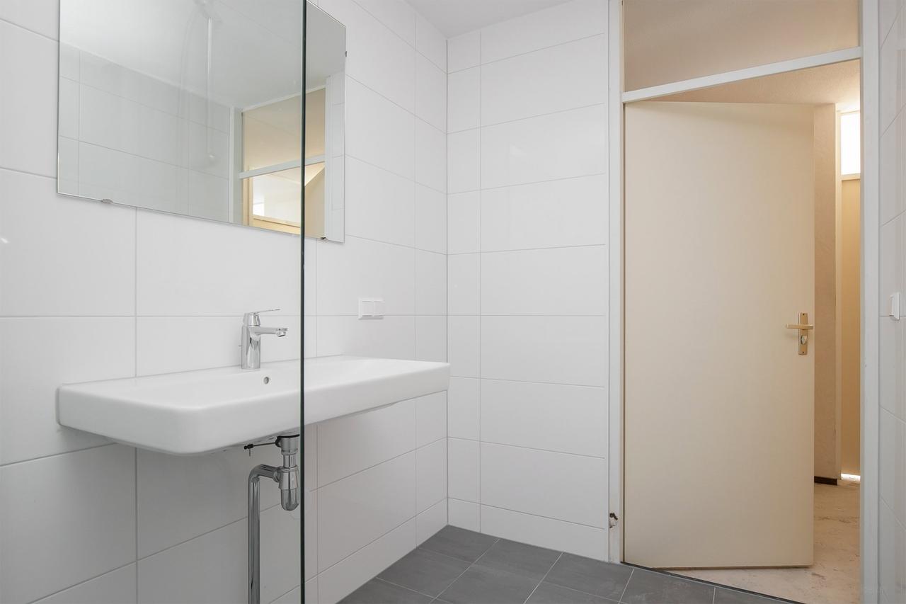 81 m² met 2 slaapkamers in De Esch - Afbeelding 8