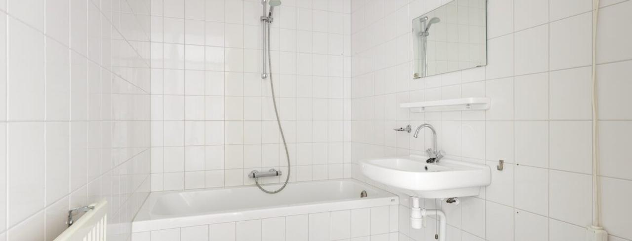 2-Bedroom Apartment with Balcony in Zwolle City Centre - Image 12
