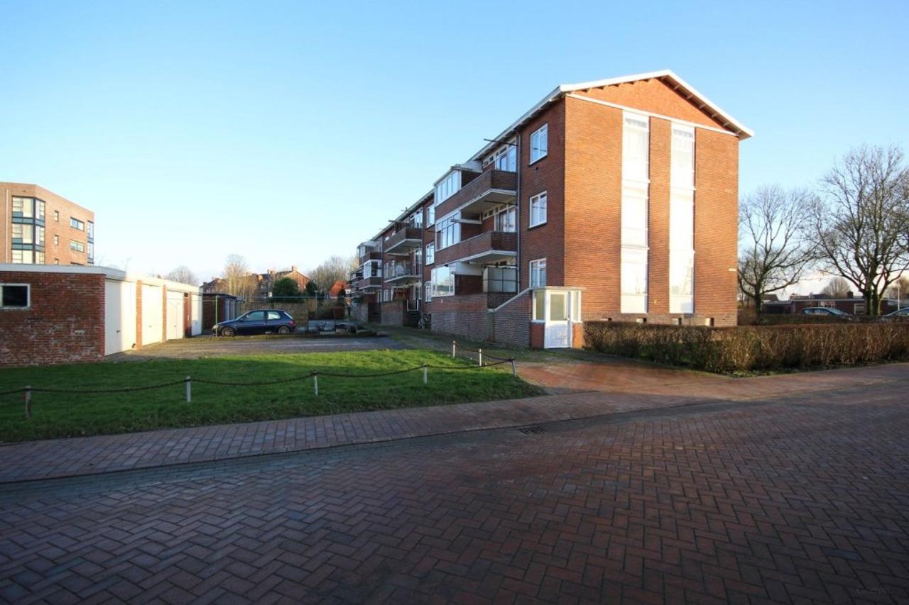 2-Bedroom Apartment with Garage in Delfzijl - Image 13