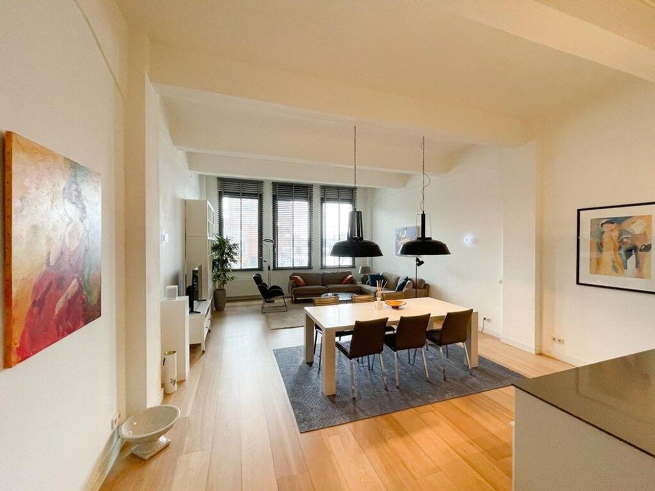 Loft met entresol en parkeerplek in Haarlem - Afbeelding 2