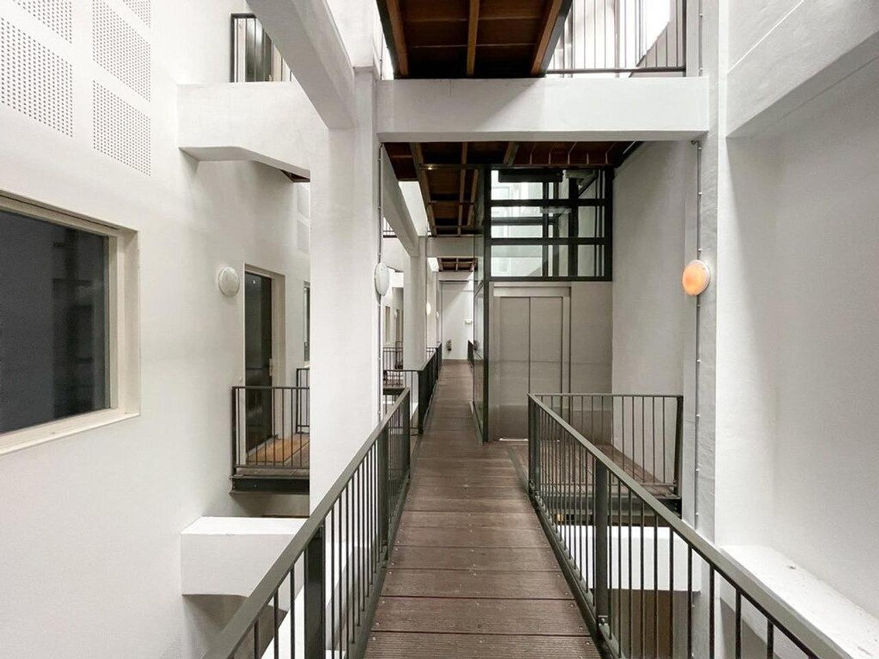 Loft met entresol en parkeerplek in Haarlem - Afbeelding 16