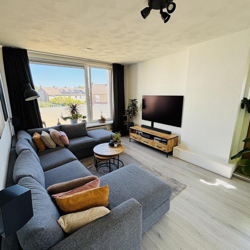 72 m² appartement met 3 slaapkamers en 2 balkons - Afbeelding 3