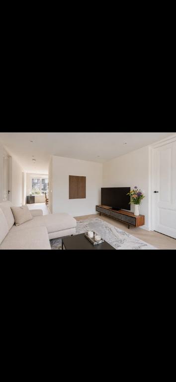 Gemeubileerd hoekappartement met balkon - Afbeelding 4