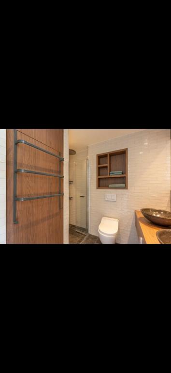 Gemeubileerd hoekappartement met balkon - Afbeelding 6