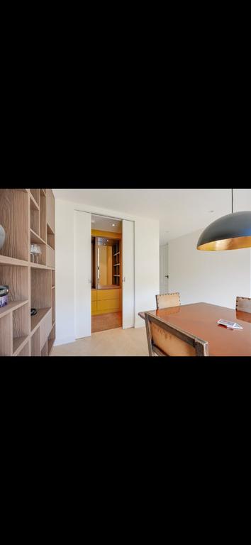 Gemeubileerd hoekappartement met balkon - Afbeelding 24