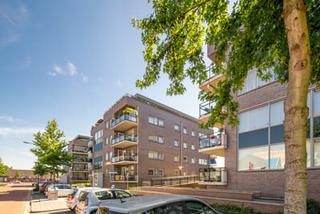 Appartement met balkon vlak bij centrum - Afbeelding 2
