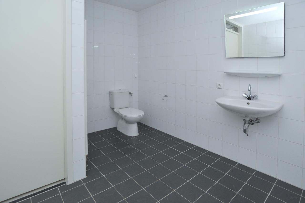 125 m² Apartment with 3 Bedrooms - Image 10