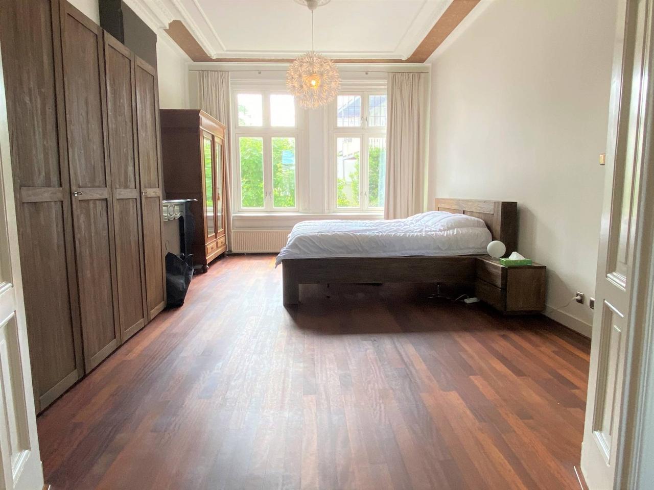 83 m² aan de Amstel met balkon in De Pijp - Afbeelding 7