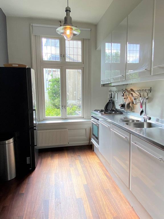 83 m² aan de Amstel met balkon in De Pijp - Afbeelding 13