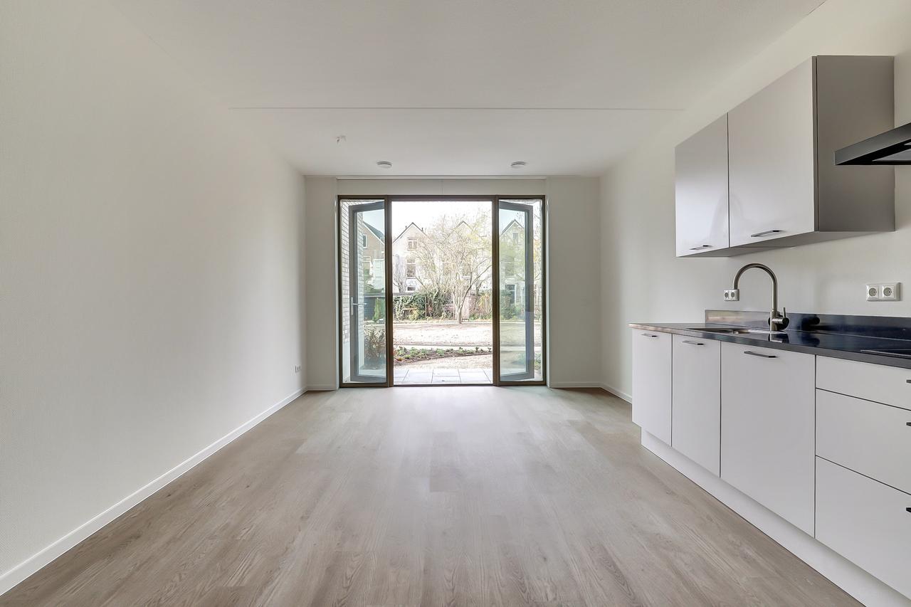 Corner House with Terrace and A++ in Biezen - Image 9