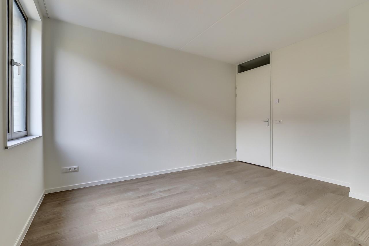 Corner House with Terrace and A++ in Biezen - Image 19