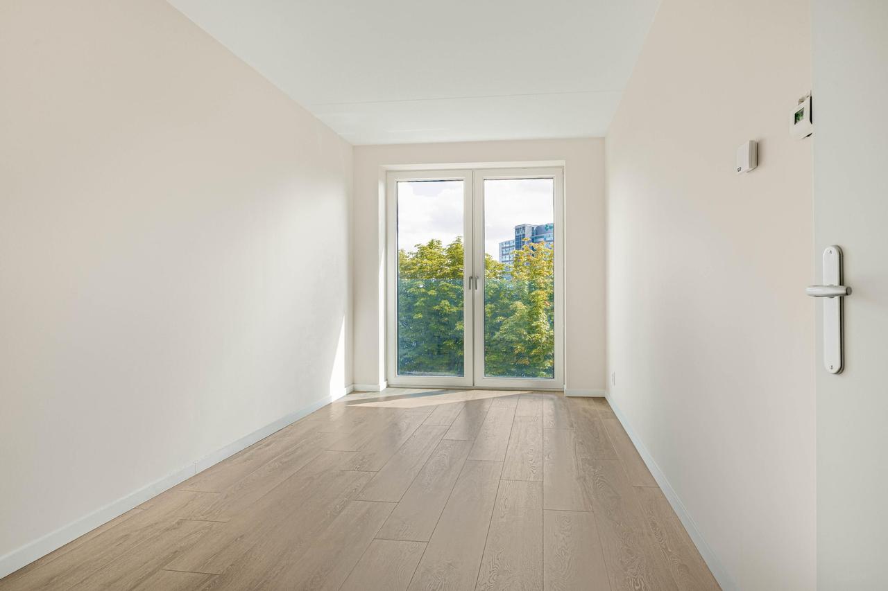 2-slaapkamer appartement met balkon in Hyde Park - Afbeelding 13