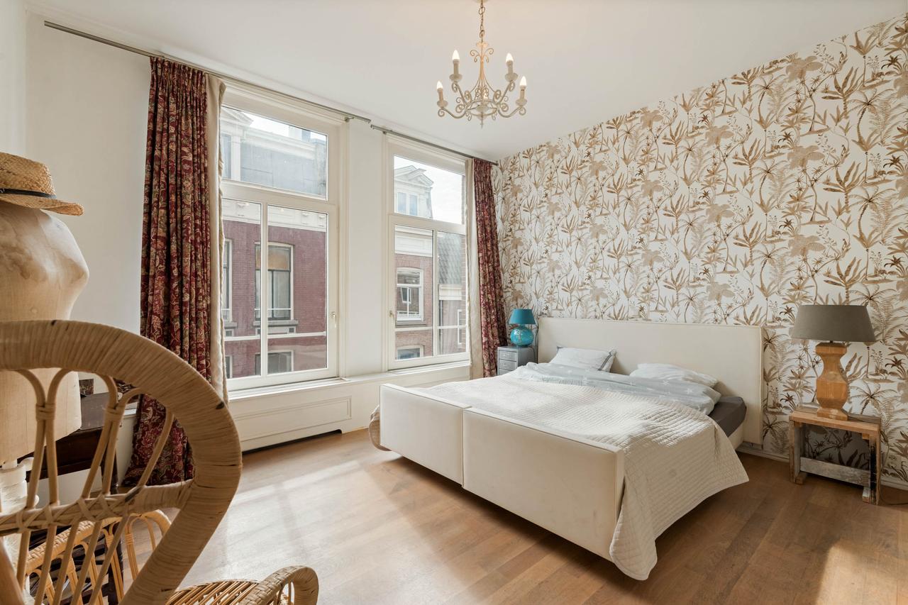 Licht 2-slaapkamerappartement aan de Prinsengracht - Afbeelding 9