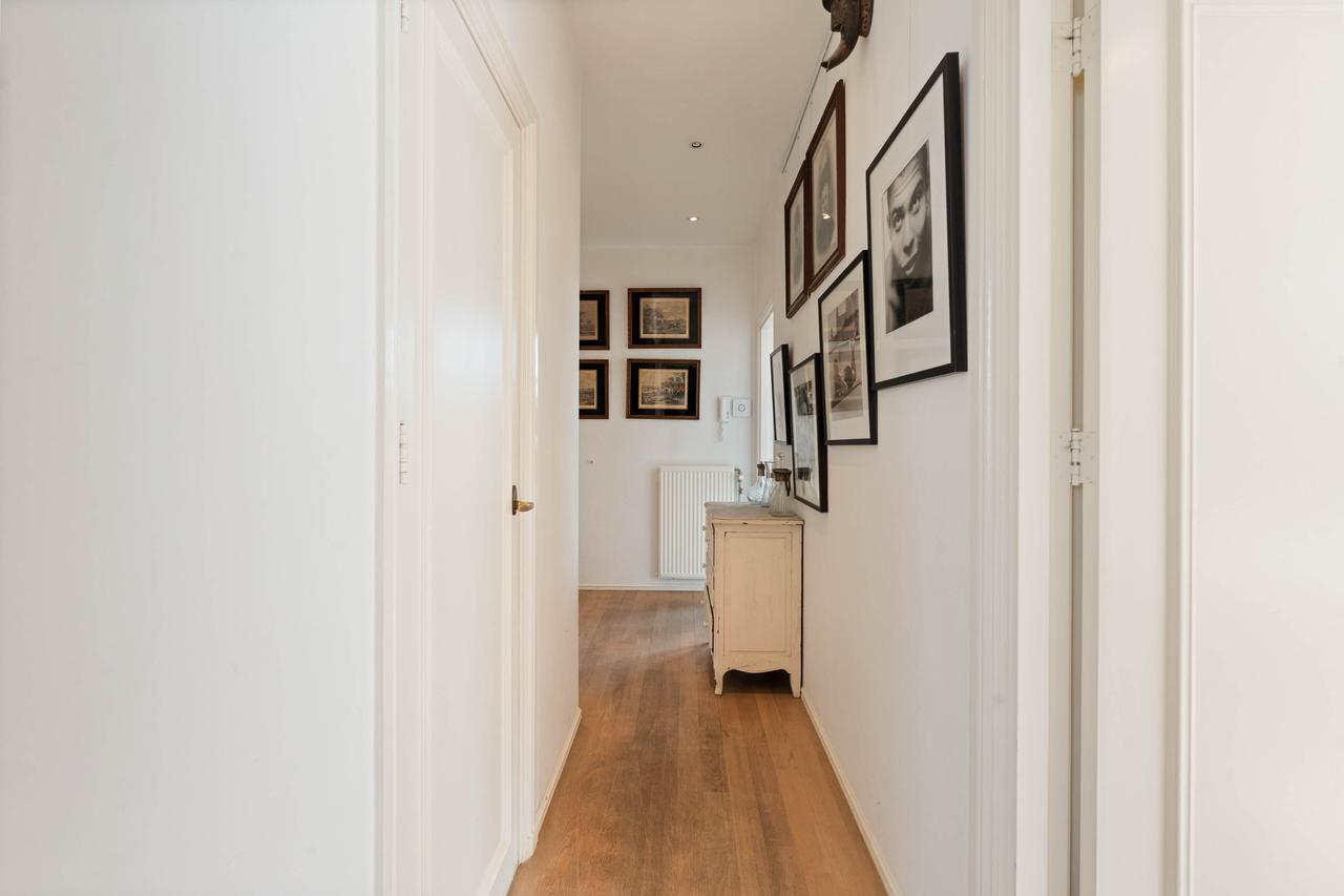 Licht 2-slaapkamerappartement aan de Prinsengracht - Afbeelding 18