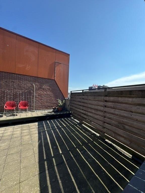 Gemeubileerd 4-slaapkamerappartement met dakterras - Afbeelding 7
