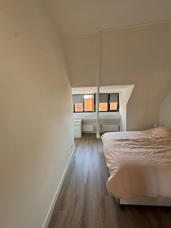 Gemeubileerd 4-slaapkamerappartement met dakterras - Afbeelding 20