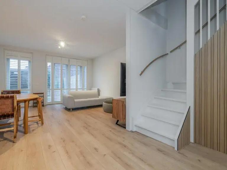 Gemeubileerd familiehuis met tuin en 3 kamers - Afbeelding 7