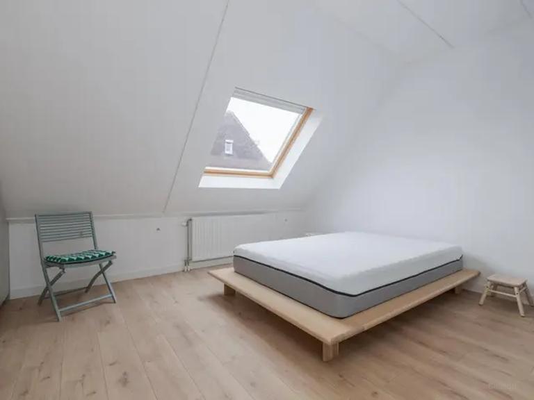 Gemeubileerd familiehuis met tuin en 3 kamers - Afbeelding 10