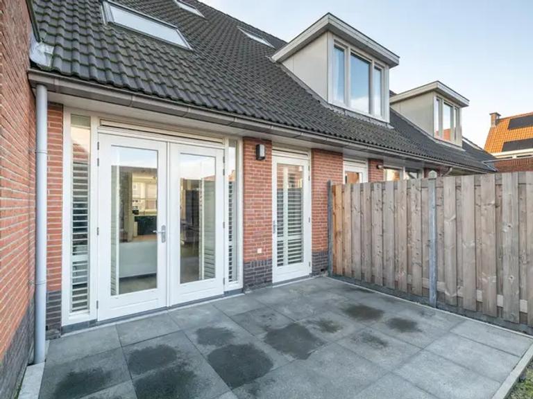 Gemeubileerd familiehuis met tuin en 3 kamers - Afbeelding 19