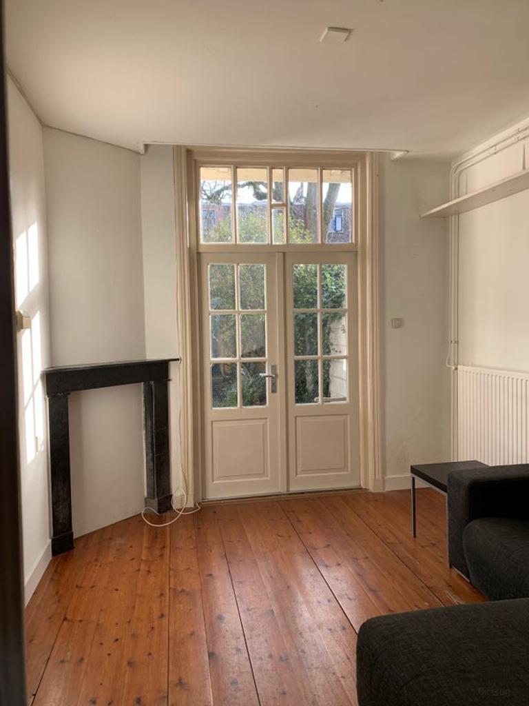Benedenwoning met tuin vlak bij station - Afbeelding 2