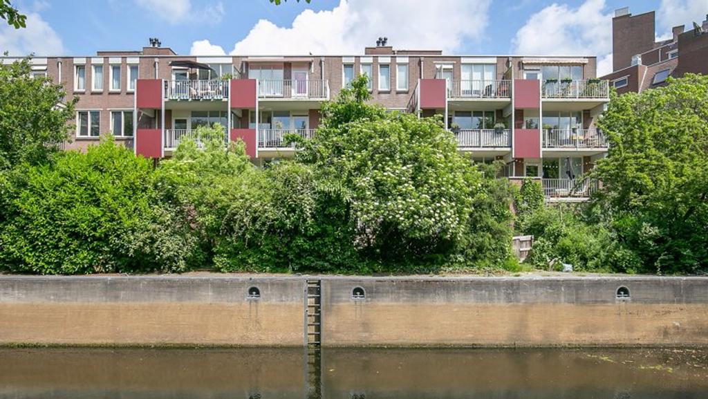 Zuidbalkon bij centrum en station - Afbeelding 2