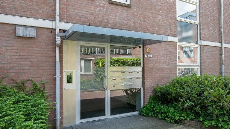 Zuidbalkon bij centrum en station - Afbeelding 5