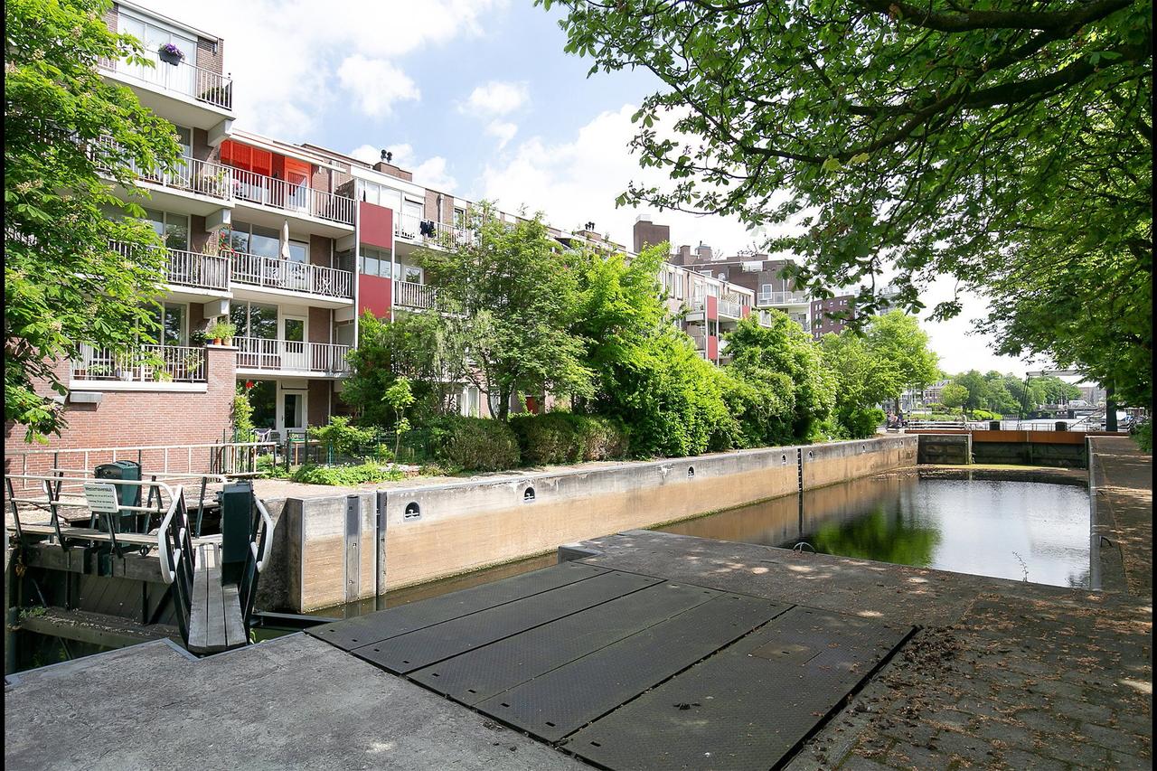 Zuidbalkon bij centrum en station - Afbeelding 7