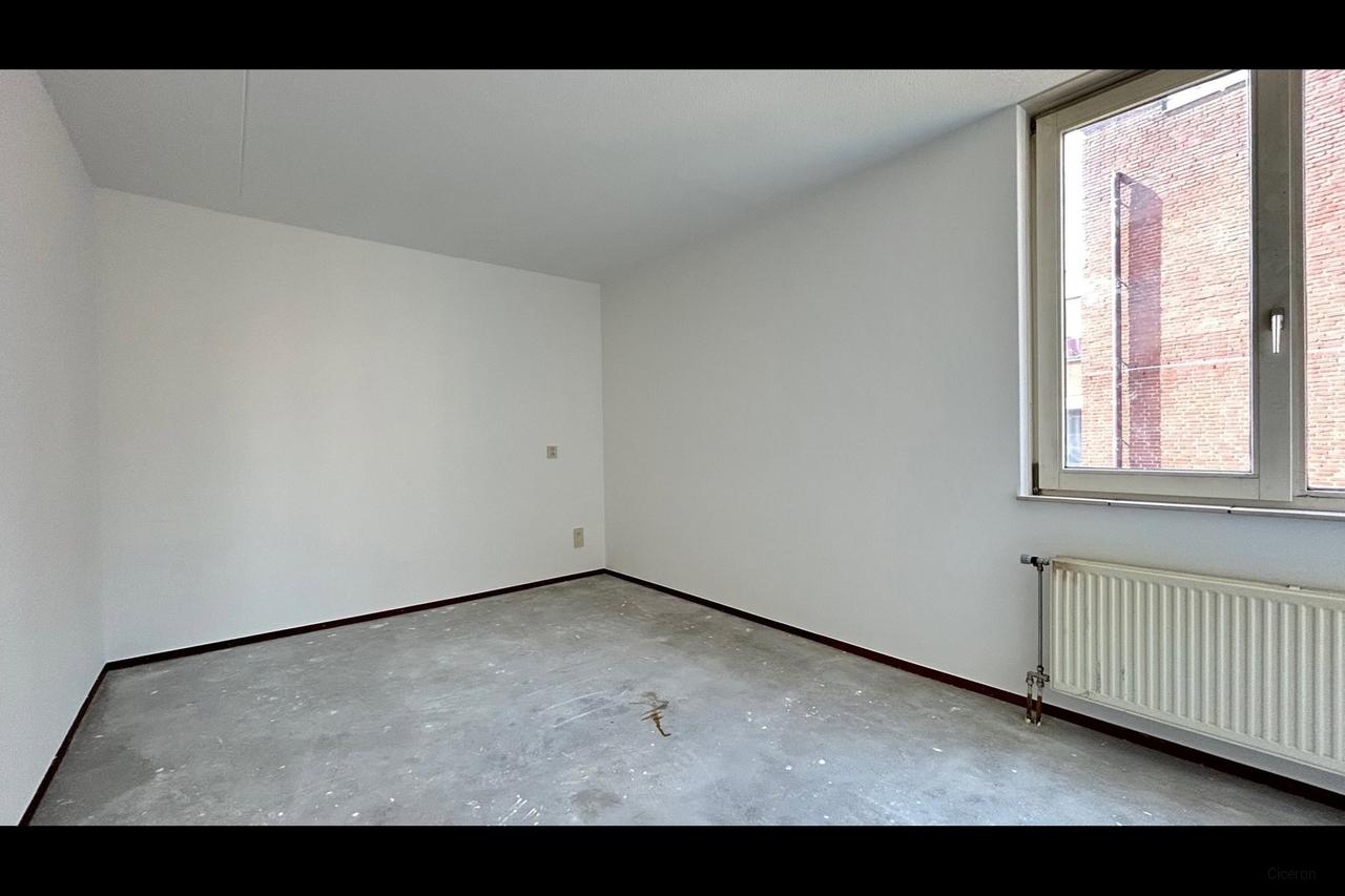 Zuidbalkon bij centrum en station - Afbeelding 19