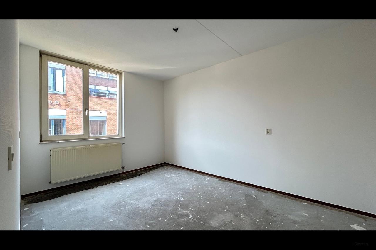 Zuidbalkon bij centrum en station - Afbeelding 21