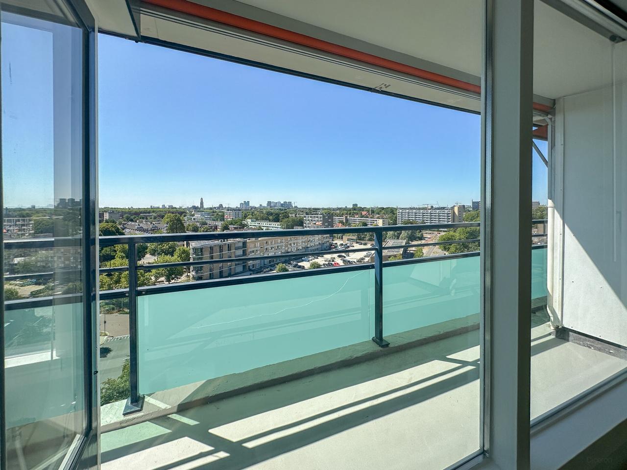 90 m² met balkon en uitzicht in Utrecht - Afbeelding 13