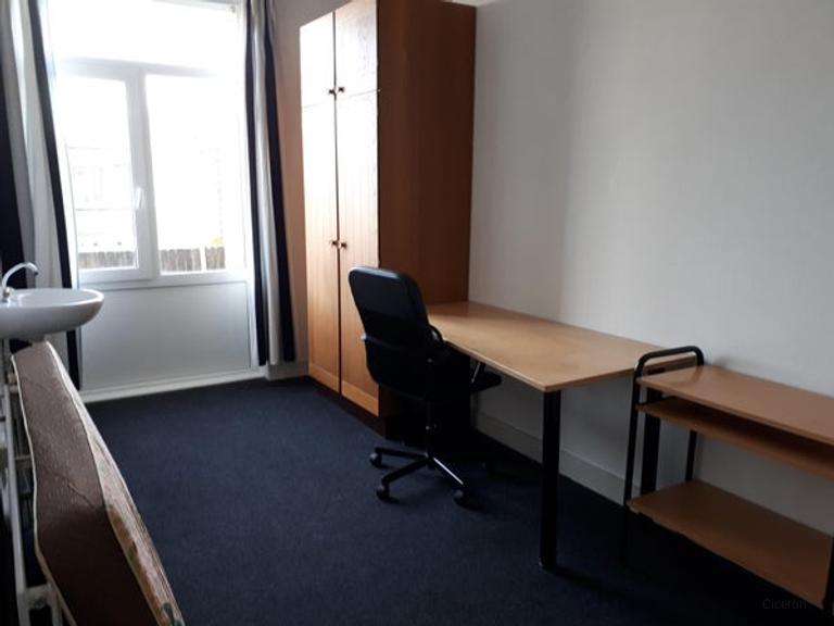 98 m² appartement met 3 slaapkamers - Afbeelding 5