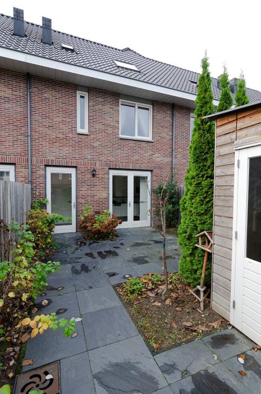 Comfortabele tussenwoning vlak bij centrum - Afbeelding 4