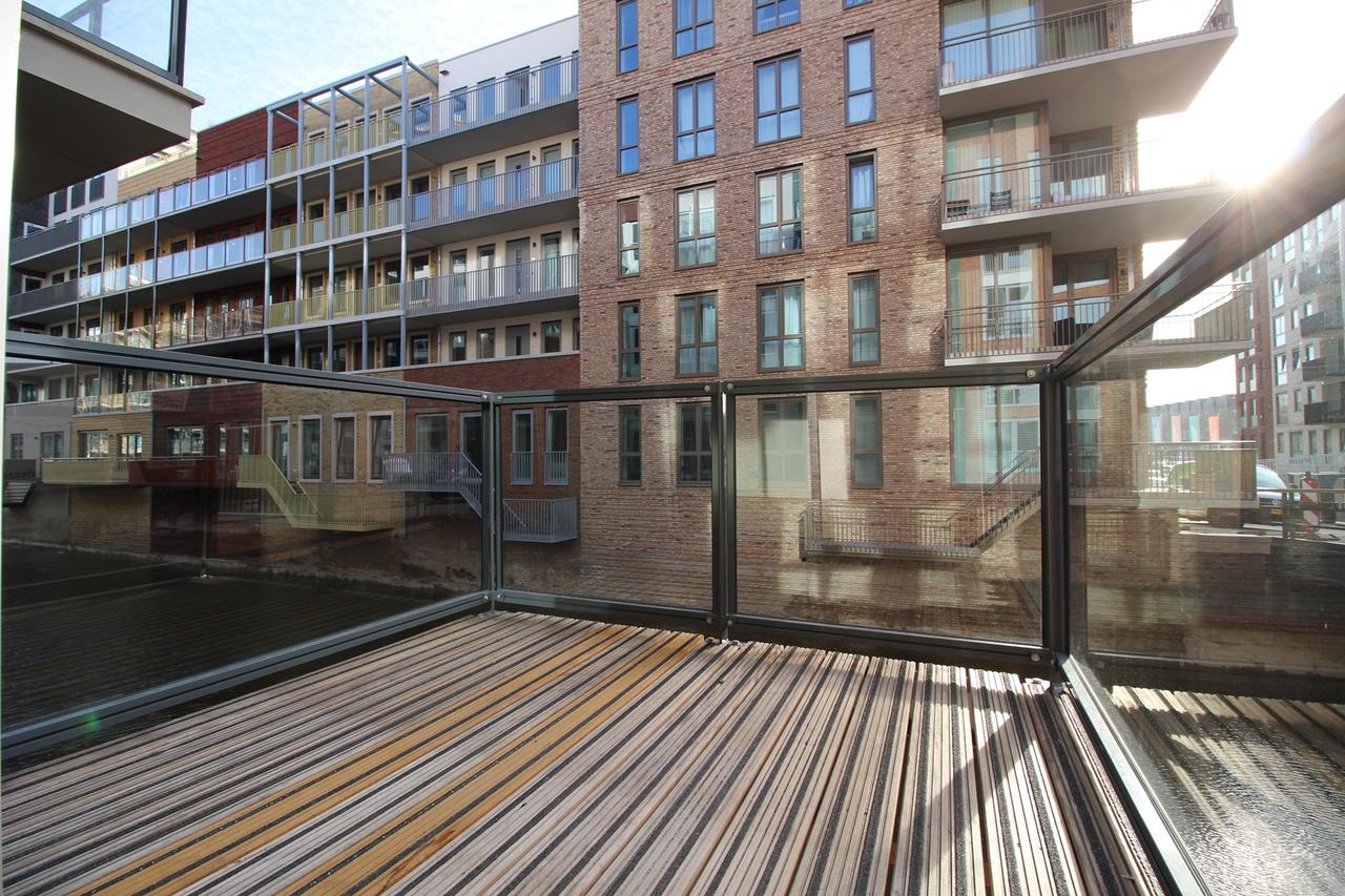 2-slaapkamerappartement met balkon in Holland Park - Afbeelding 8