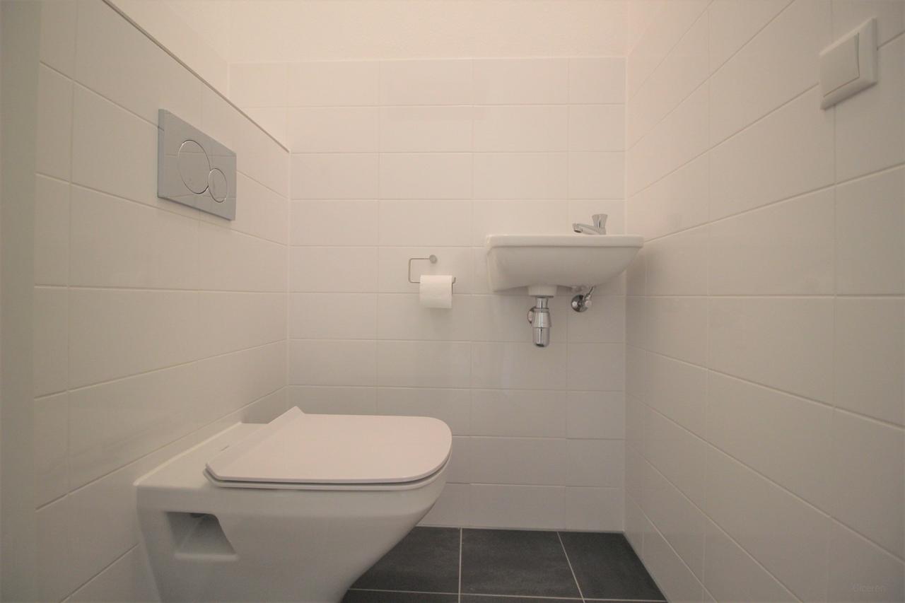 2-slaapkamerappartement met balkon in Holland Park - Afbeelding 11