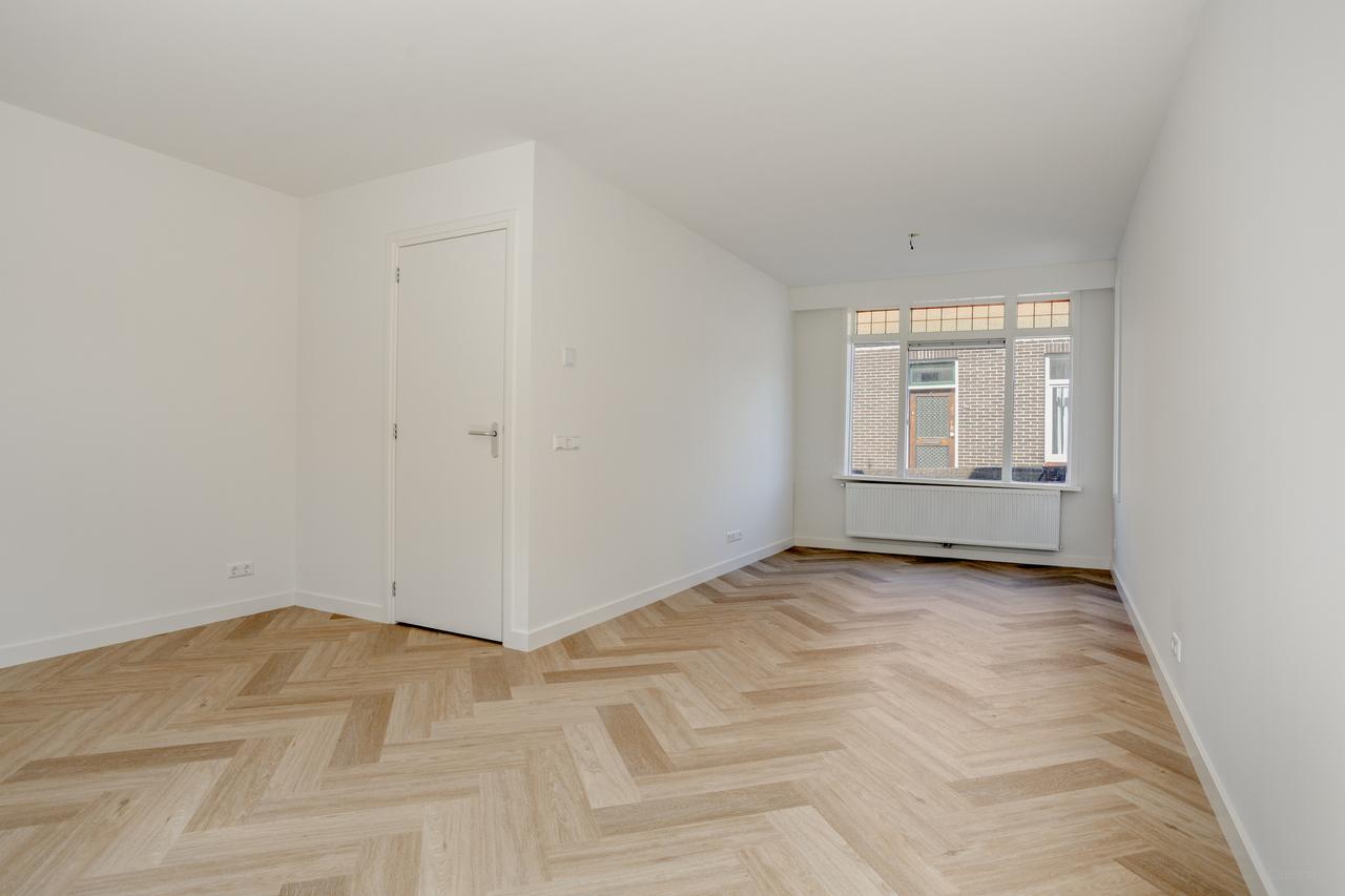 Centraal wonen met 3 slaapkamers en tuin - Afbeelding 2