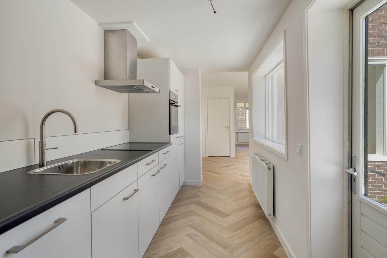 Centraal wonen met 3 slaapkamers en tuin - Afbeelding 6