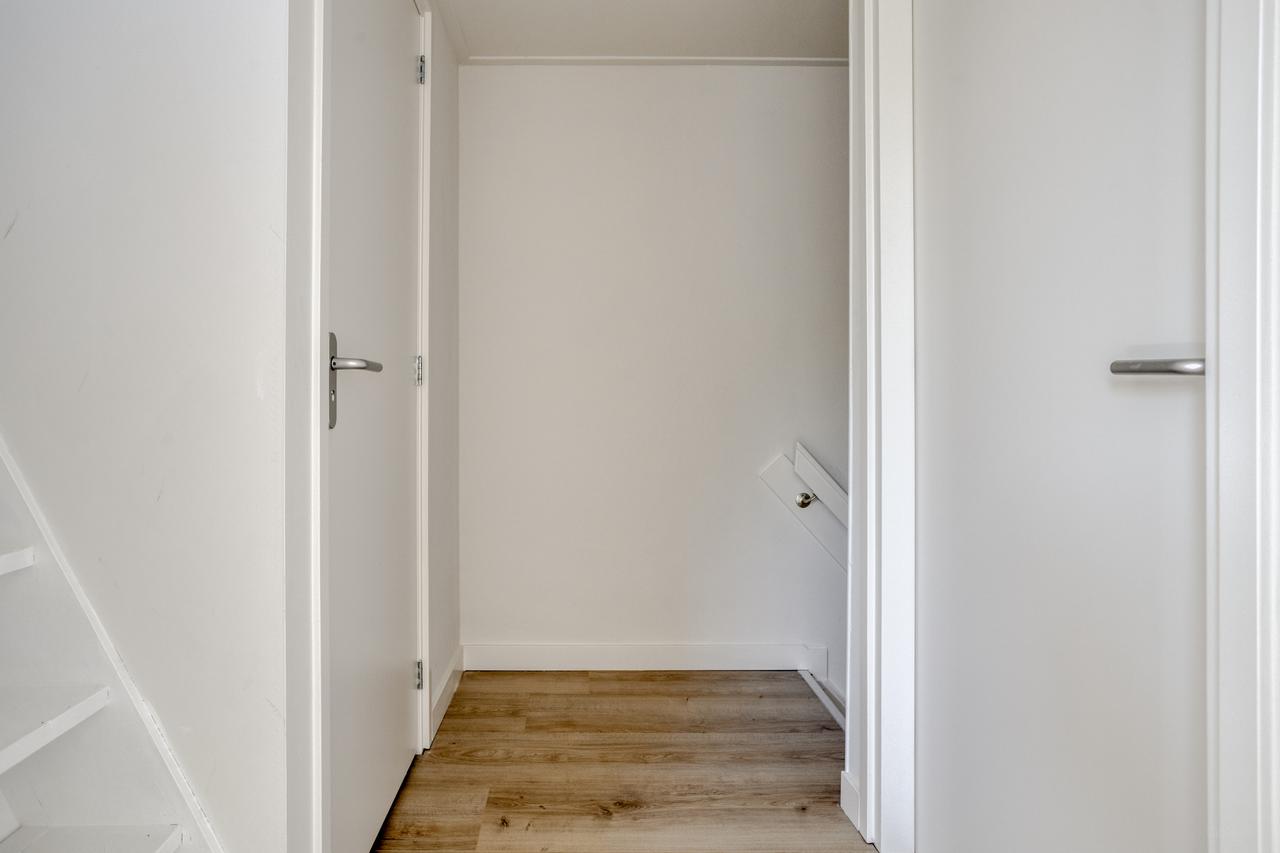 Centraal wonen met 3 slaapkamers en tuin - Afbeelding 9