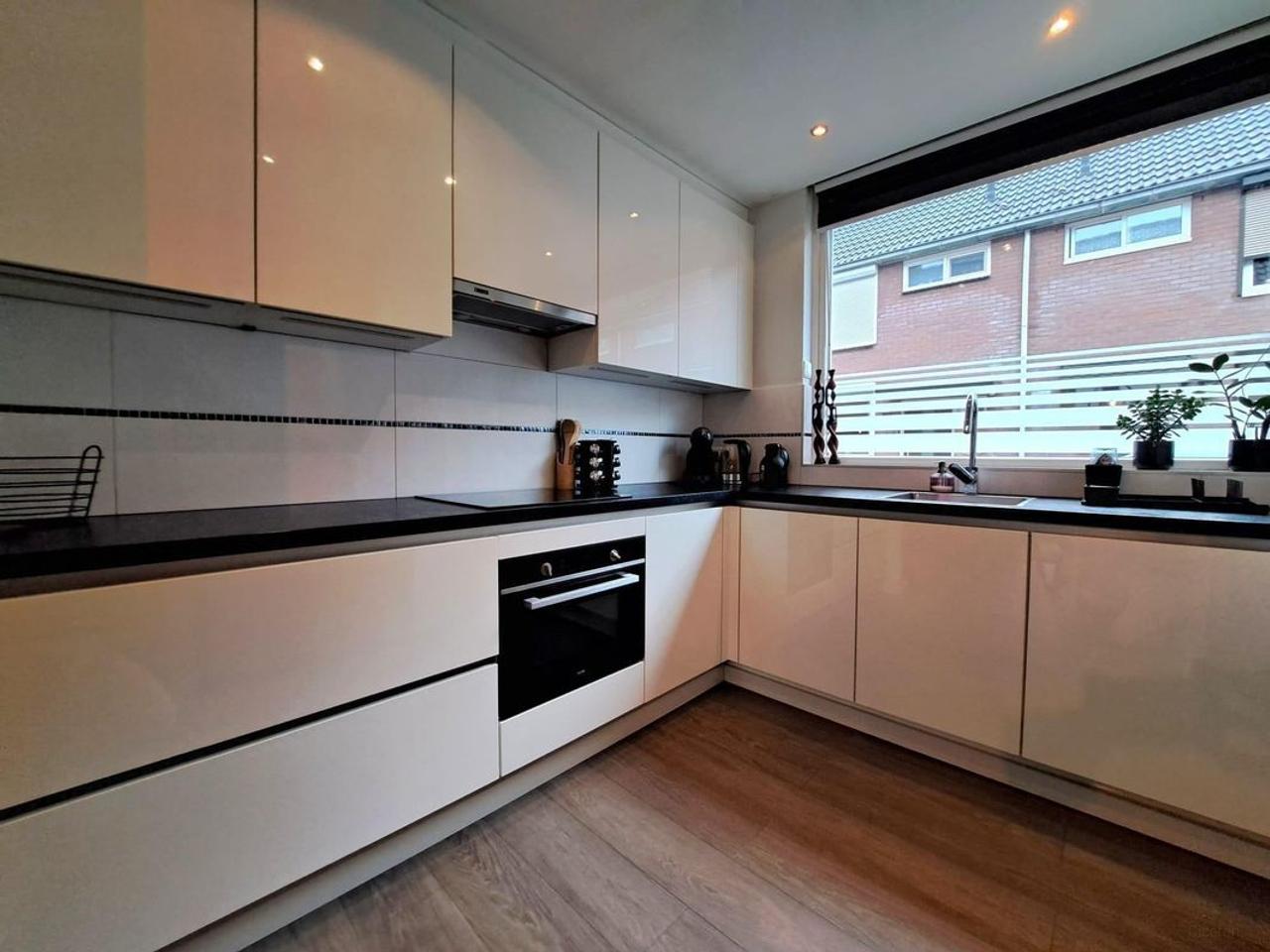 98 m² woning met 3 slaapkamers - Afbeelding 6