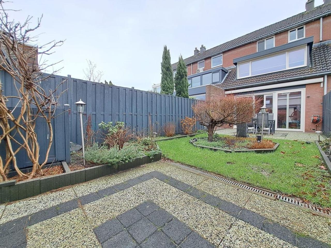 98 m² woning met 3 slaapkamers - Afbeelding 19